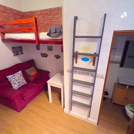 Apartamento Para 3 En Pleno Centro De Sevilla Kültér fotó
